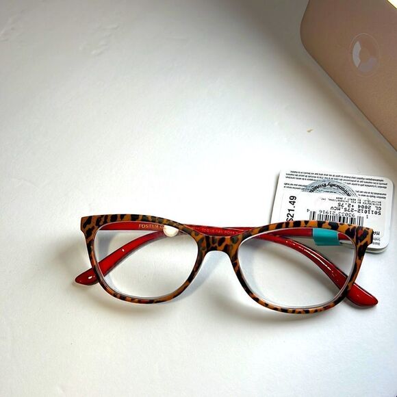 COPY - Leopard/Red Readers Glasses by Foster Grant. NWT 2.50. EG30 - Picture 1 of 3